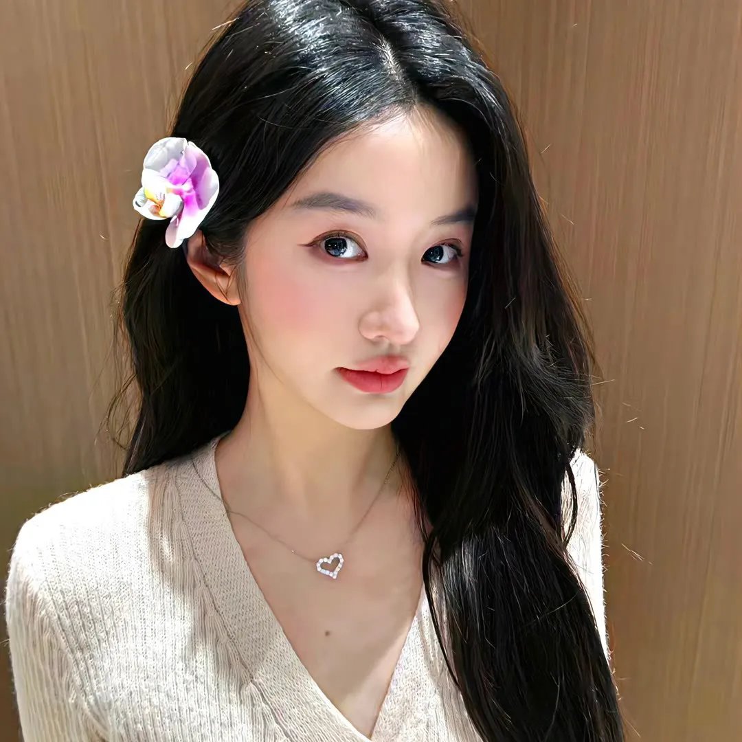 退婚豪门后，假千金马甲藏不住了